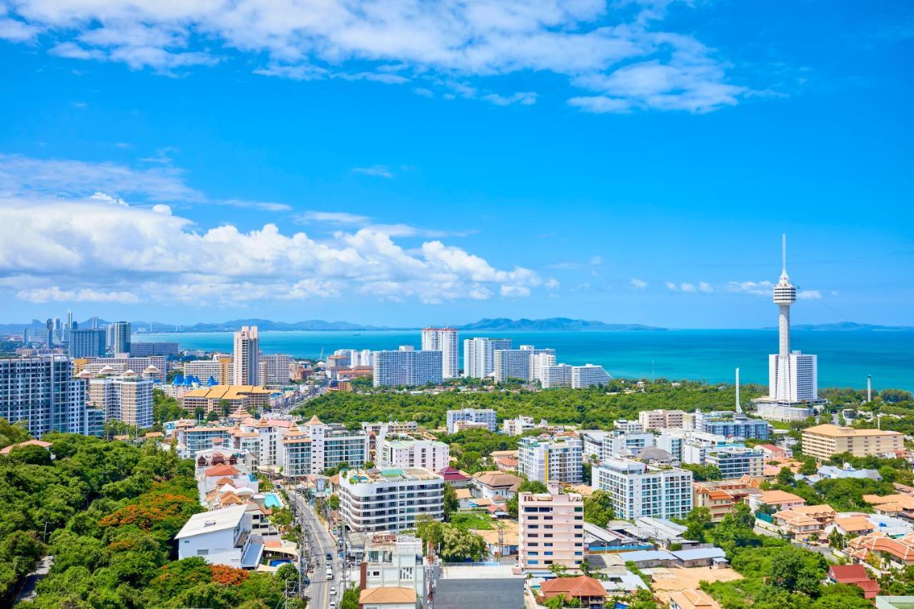 The Vision By Tech Apartment Pattaya Room photo